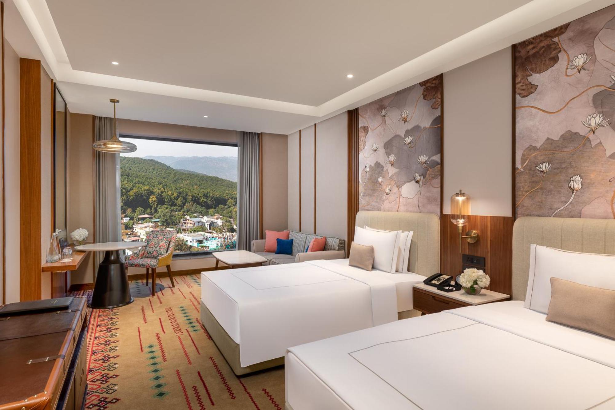 Taj Mussoorie Foothills, Dehradun Hotel Exterior photo